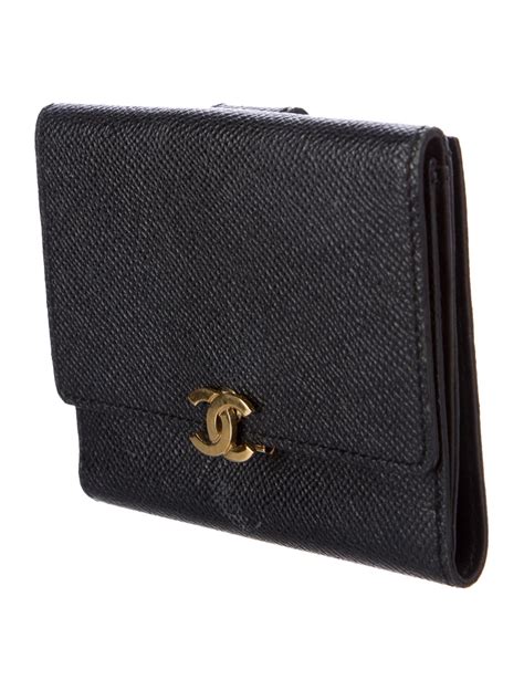 elegant Chanel wallet